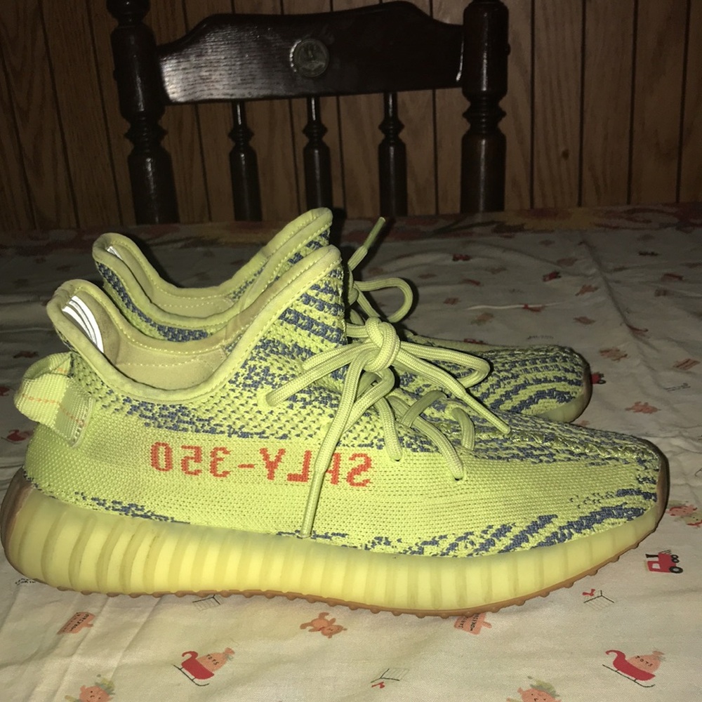 Adidas Yeezy Boost 350 V2 - Lime Green (7.5) - Picture 5 of 7
